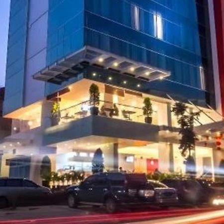 Redstar Hotel Dżakarta Zewnętrze zdjęcie