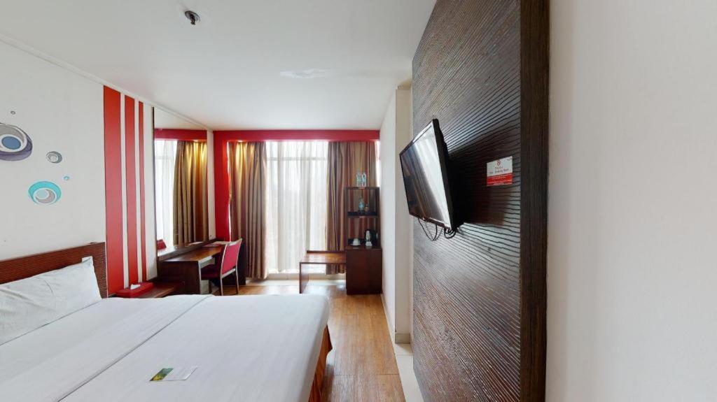Redstar Hotel Dżakarta Zewnętrze zdjęcie