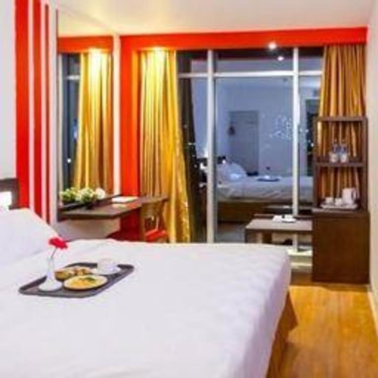 Redstar Hotel Dżakarta Zewnętrze zdjęcie