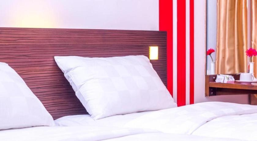 Redstar Hotel Dżakarta Zewnętrze zdjęcie